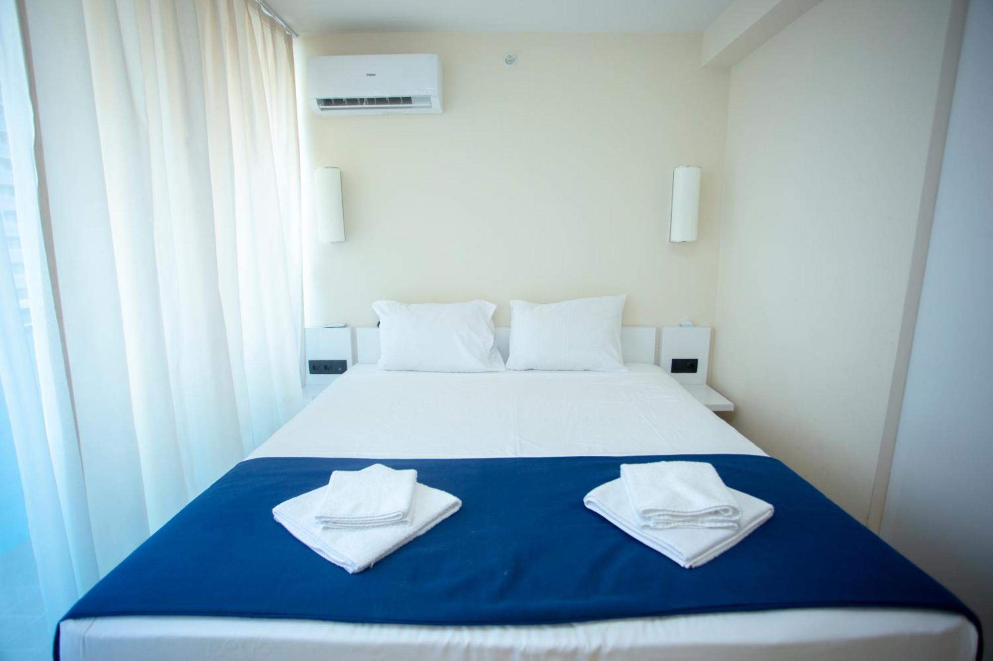 Luxsor & Gorgeous Sea Vlews Apartman Batumi Kültér fotó