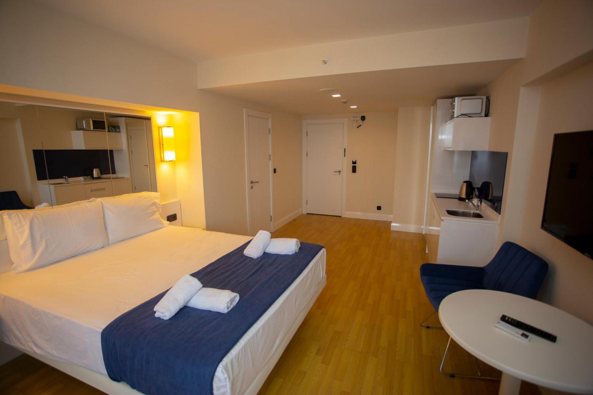 Luxsor & Gorgeous Sea Vlews Apartman Batumi Kültér fotó