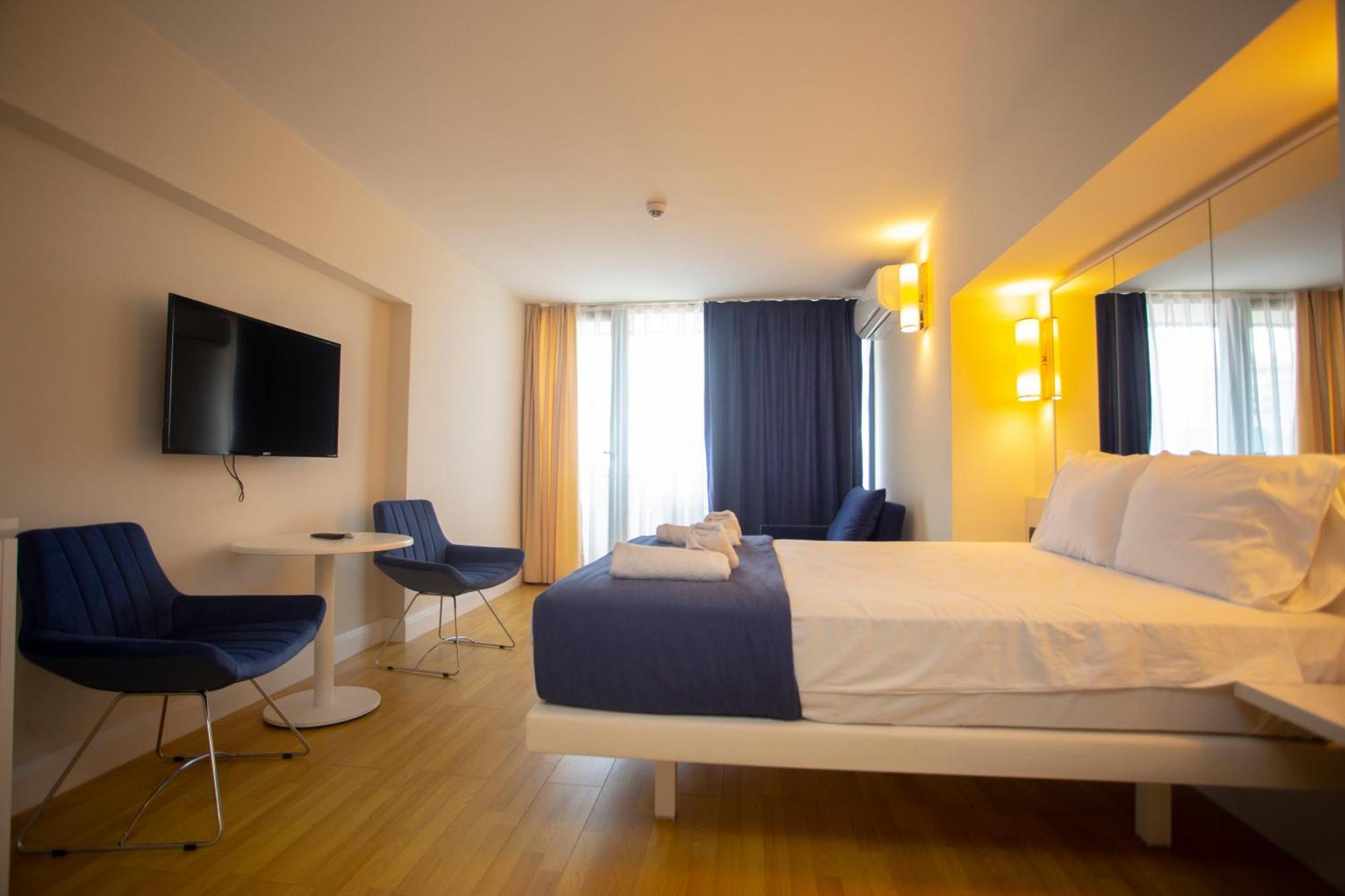 Luxsor & Gorgeous Sea Vlews Apartman Batumi Kültér fotó
