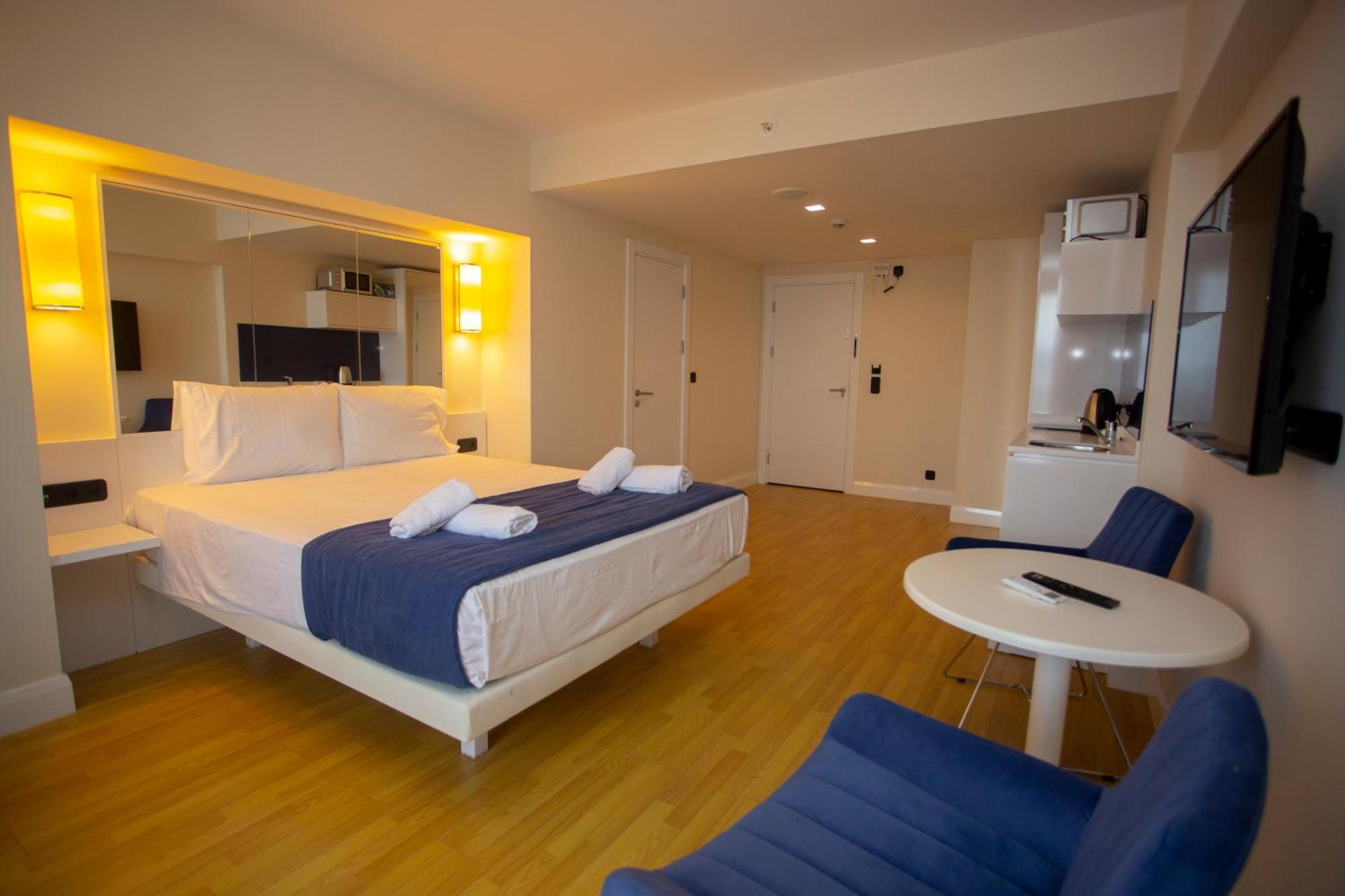 Luxsor & Gorgeous Sea Vlews Apartman Batumi Kültér fotó