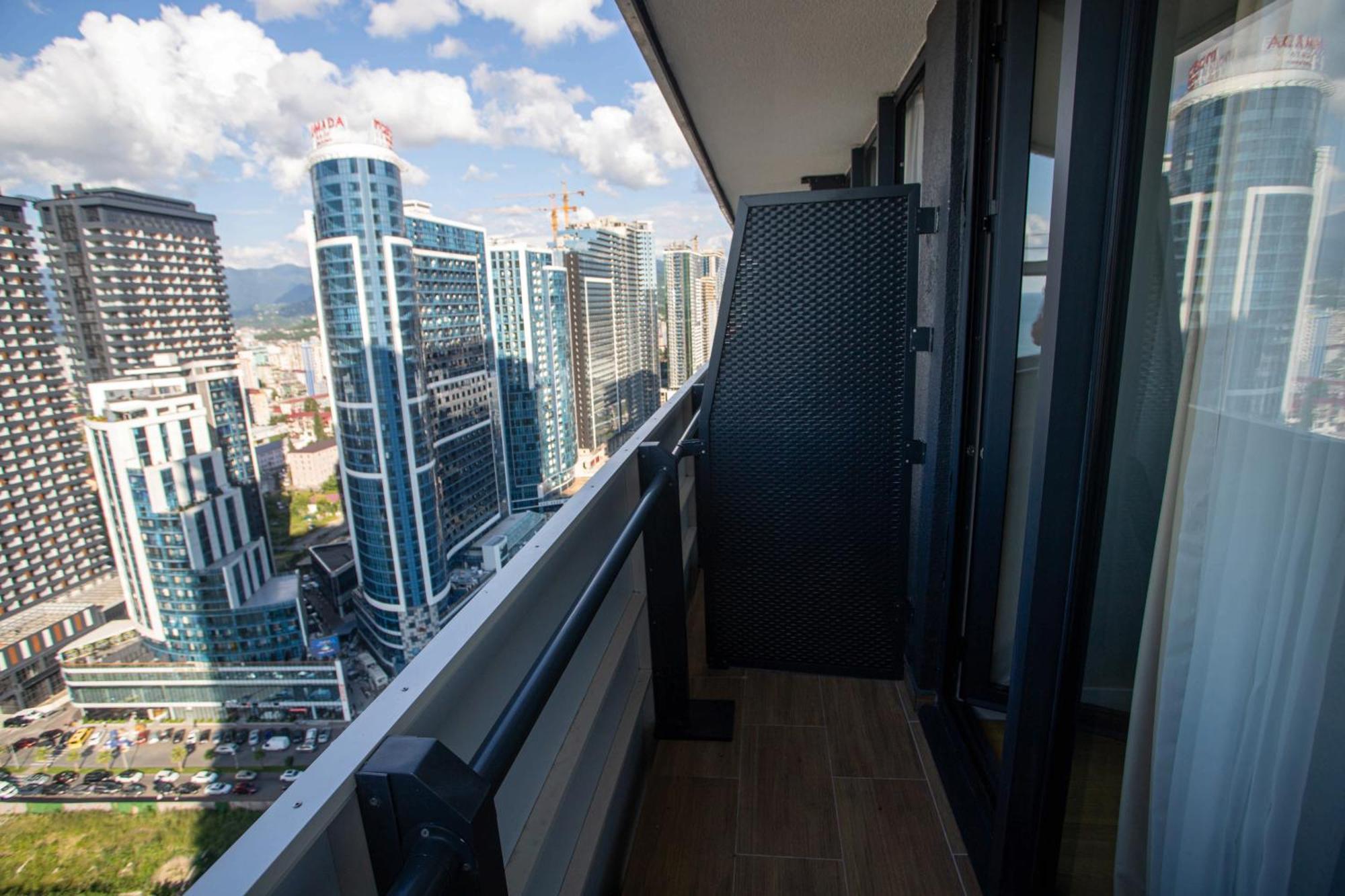 Luxsor & Gorgeous Sea Vlews Apartman Batumi Kültér fotó