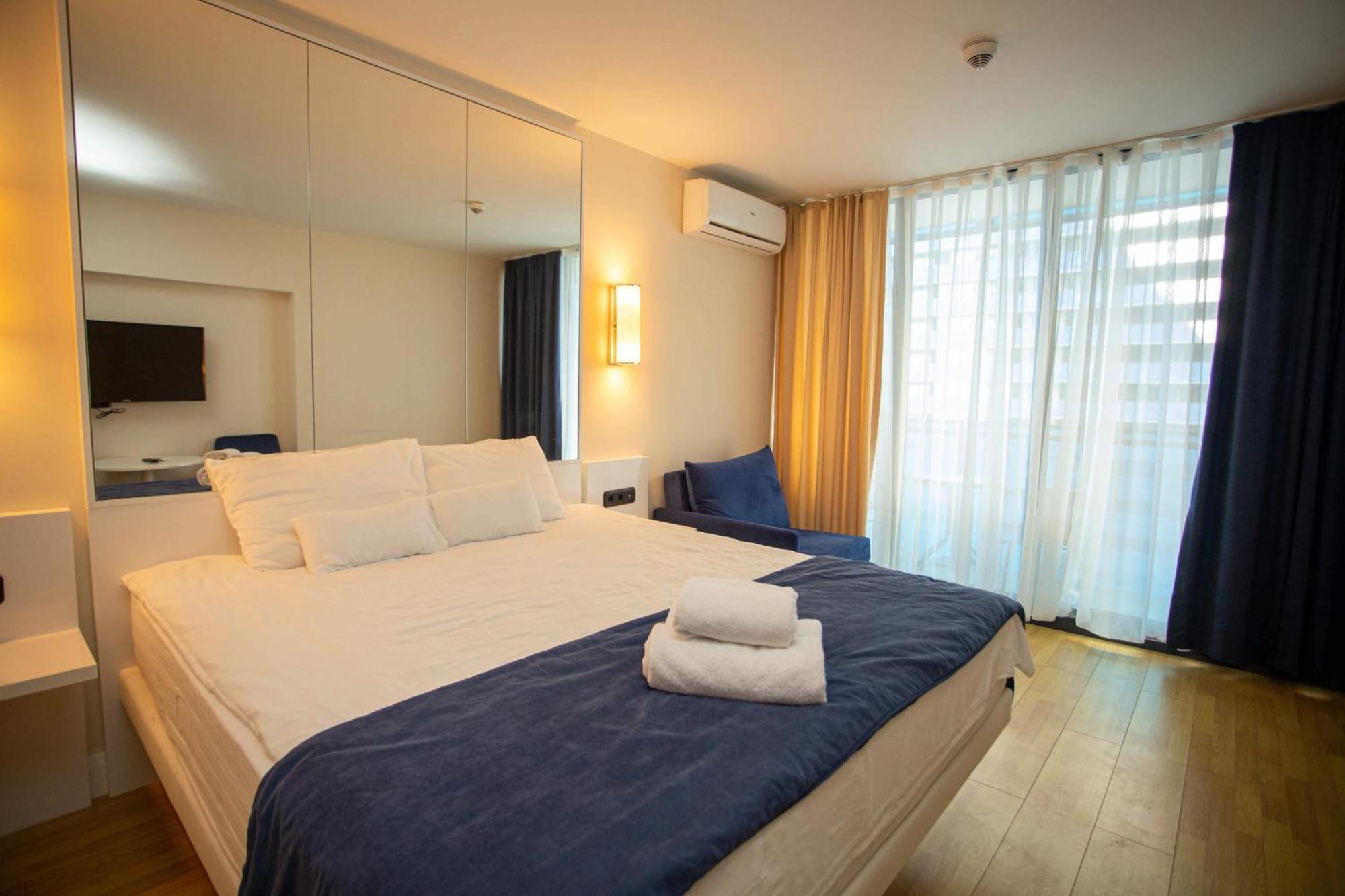 Luxsor & Gorgeous Sea Vlews Apartman Batumi Kültér fotó